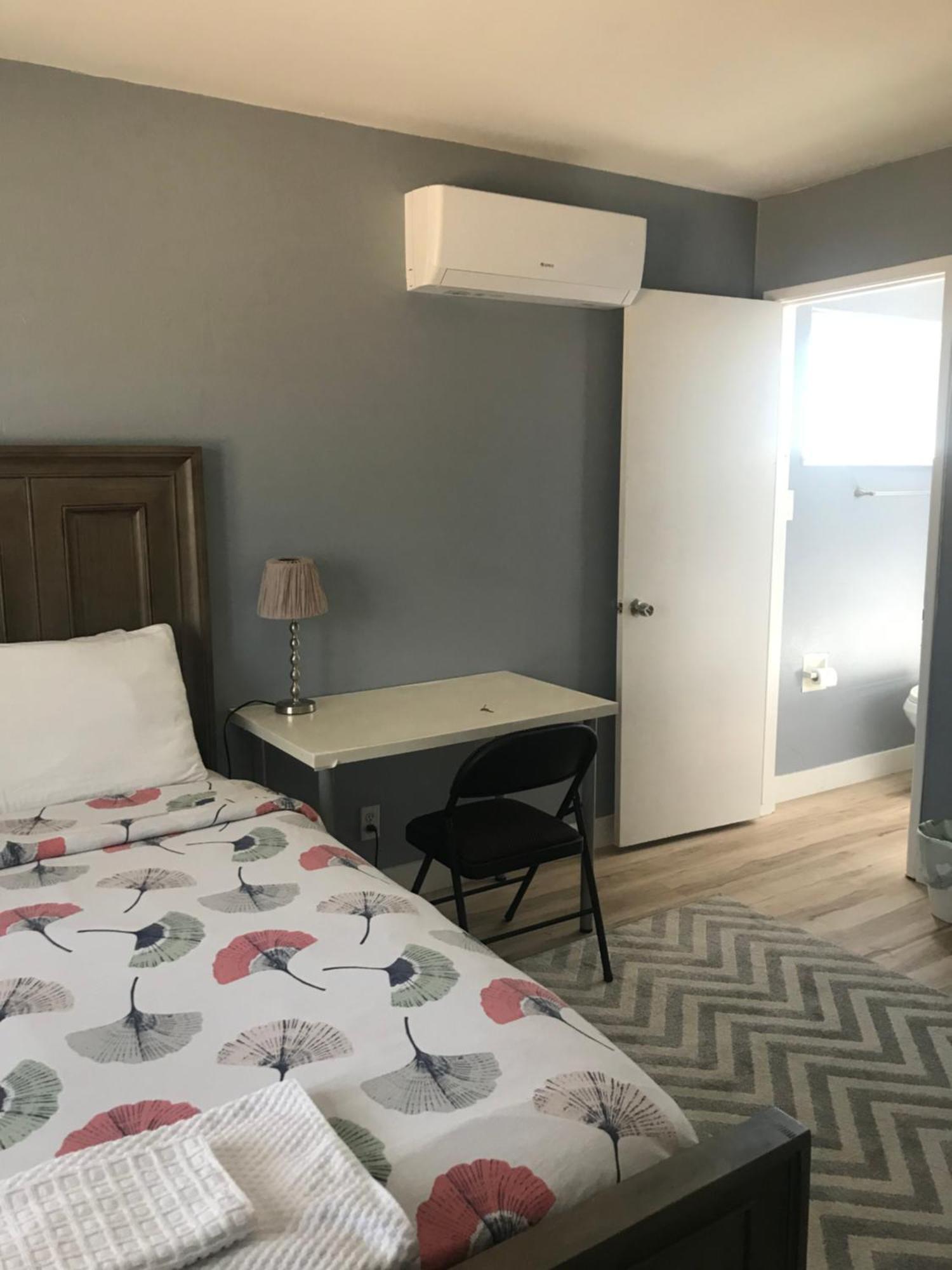 Room2 프리몬트 외부 사진